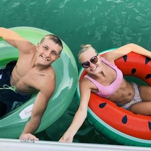 Meet your Posher, Maddy